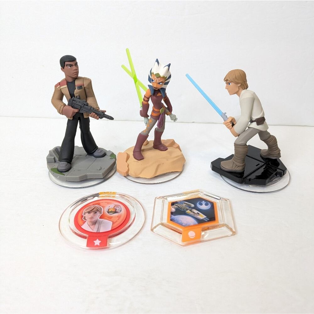 Disney Infinity 3.0 Star Wars Mixed Lot Luke Skywalker Finn Ahsoka Tano Figures